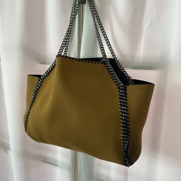 Stella McCartney Large Reversible Falabella tote in Black - Picture 13 of 16